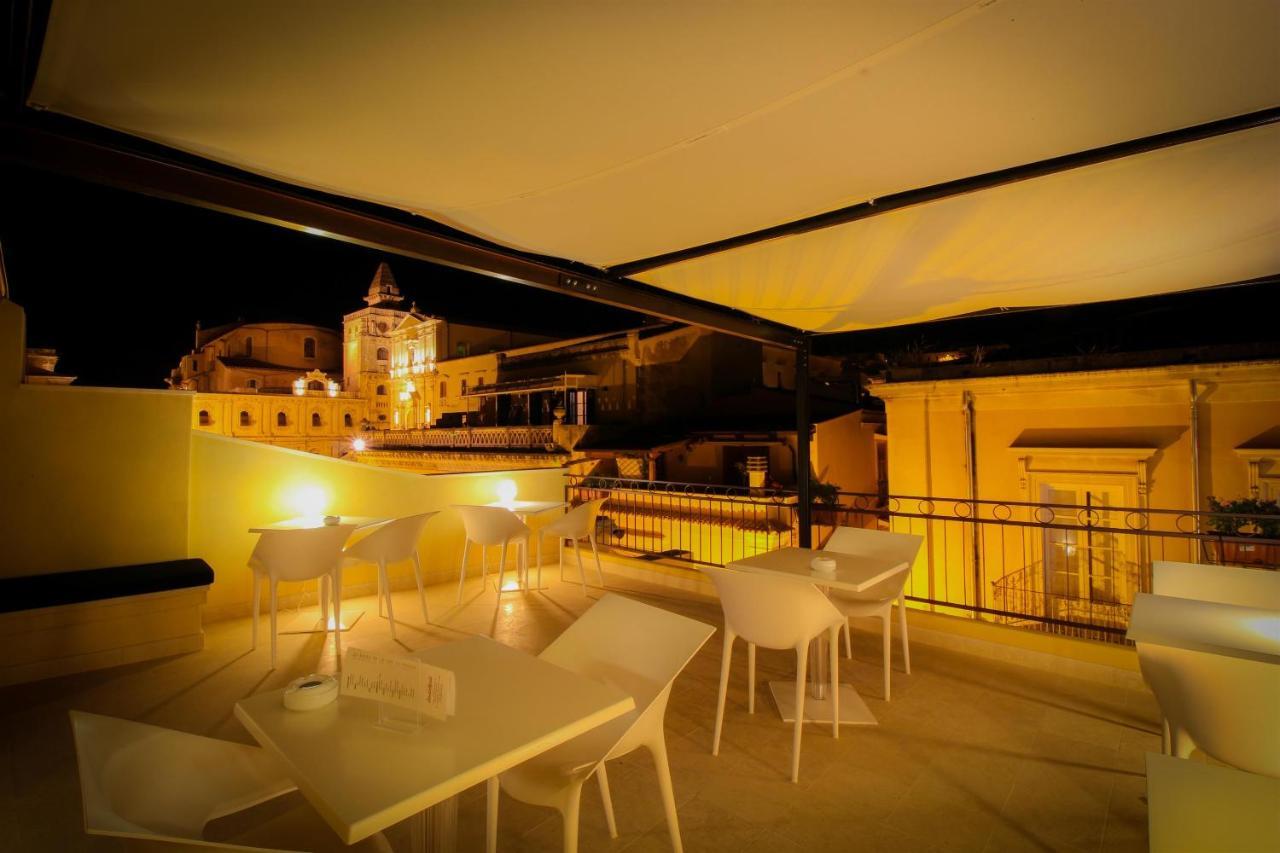 Hotel Porta Reale Noto Extérieur photo